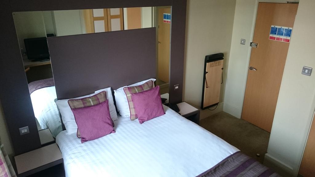 Regent Hotel Doncaster Oda fotoğraf